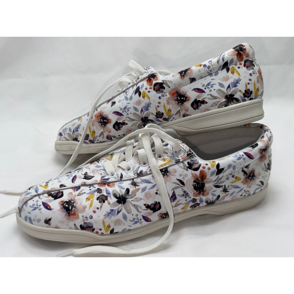 Easy Spirit AP1 Floral Leather Walking Sneakers Wmns 9Narrow  White Lace Up